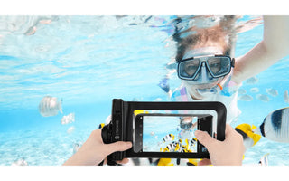 What Kind of Waterproof Bag Is Suitable For Snorkeling?